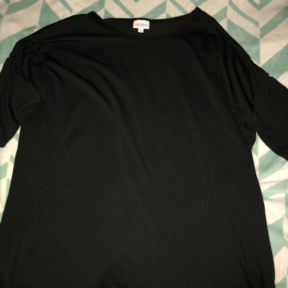 NWOT NOIR COLLECTION IRMA - Lularoe